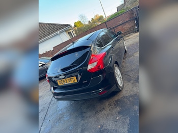 Used Ford Focus 2013 for sale - 76640001: Photo