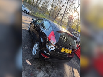 Used Ford Fiesta 2013 for sale - 76638982: Photo