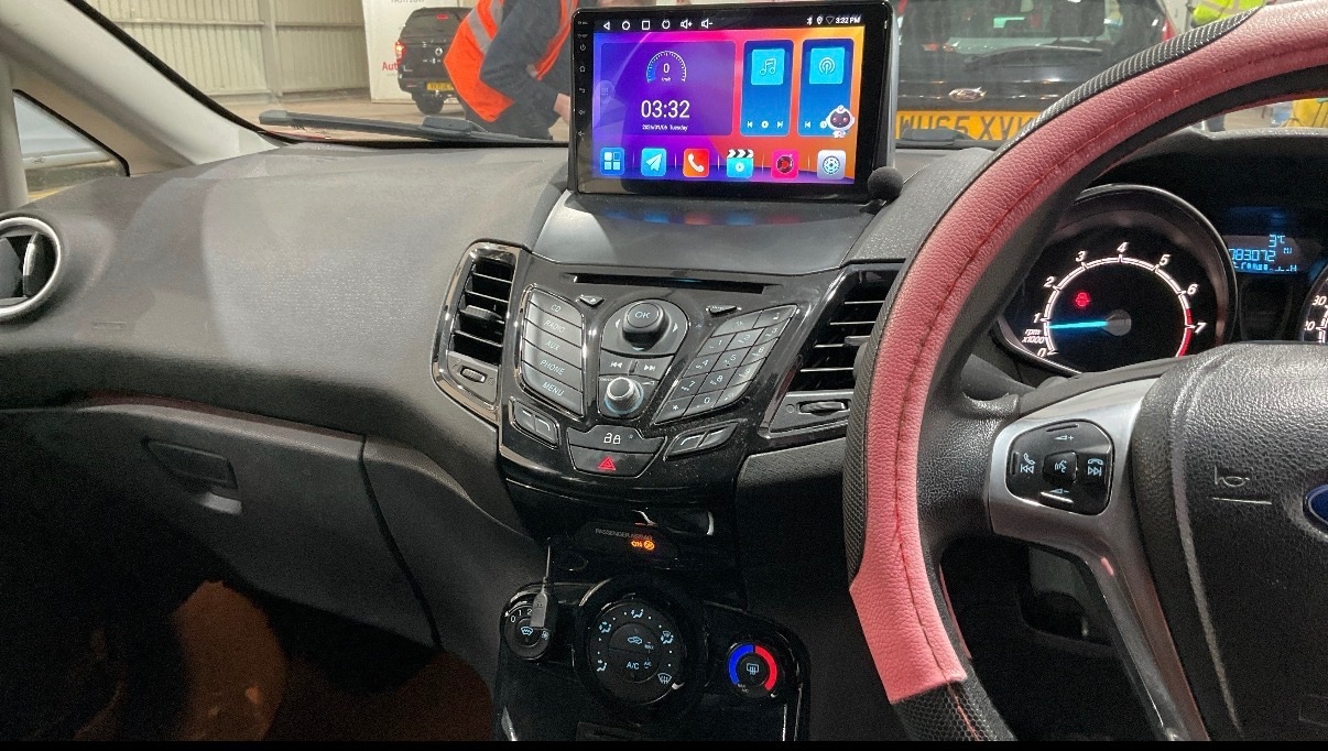 Used Ford Fiesta 2013 for sale - 77129890: Photo 8