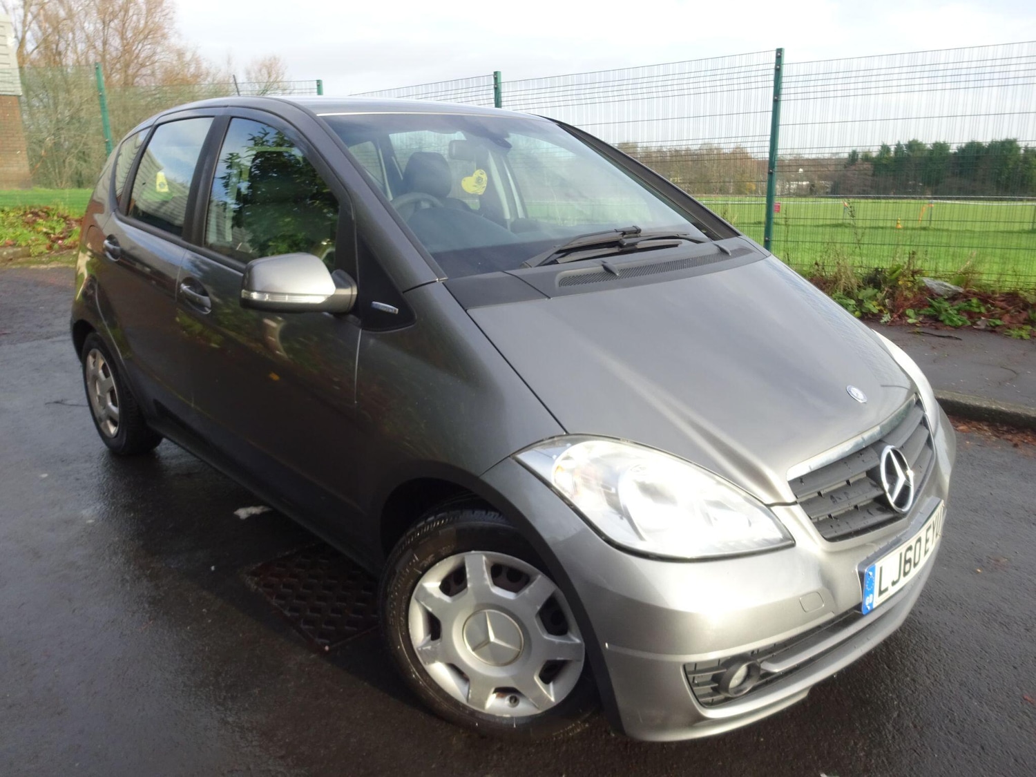 Used Mercedes-Benz A-Class 2010 for sale - 76832845: Photo 1