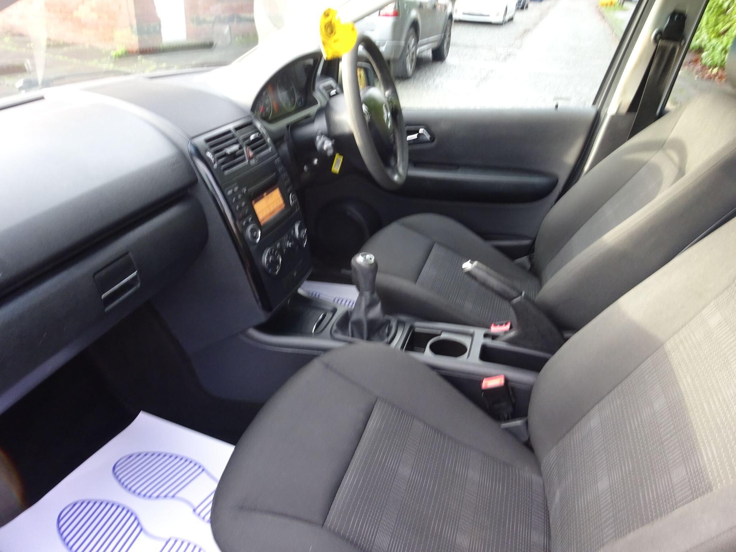 Used Mercedes-Benz A-Class 2010 for sale - 76832845: Photo 13