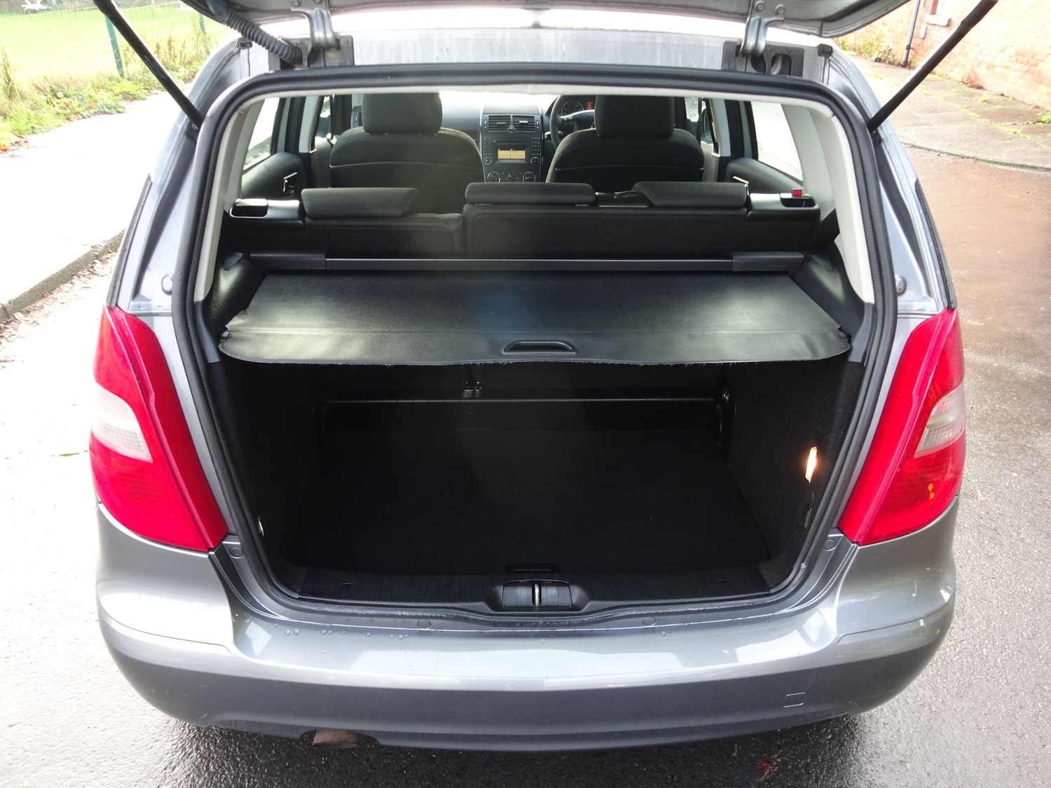 Used Mercedes-Benz A-Class 2010 for sale - 76832845: Photo 23