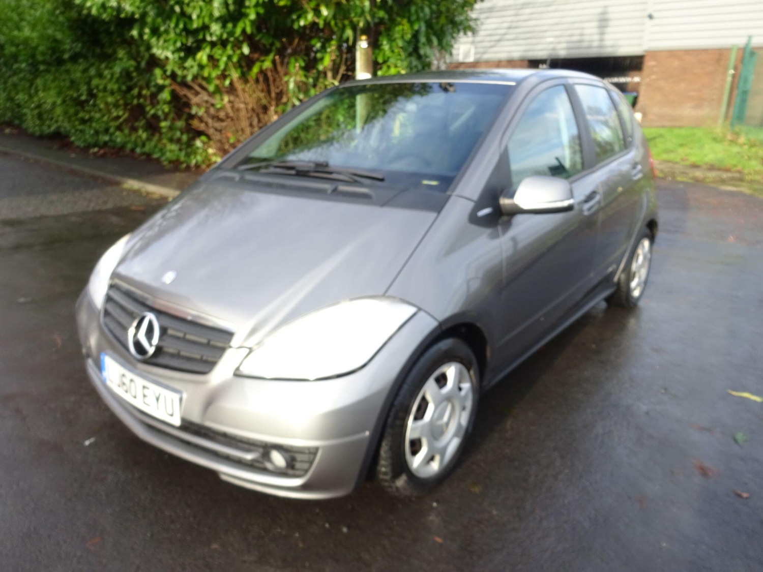 Used Mercedes-Benz A-Class 2010 for sale - 76832845: Photo 3