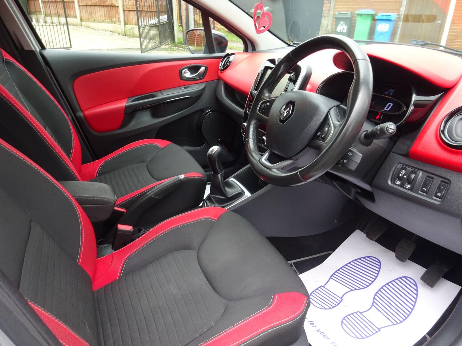 Used Renault Clio 2016 for sale - 77909615: Photo 14