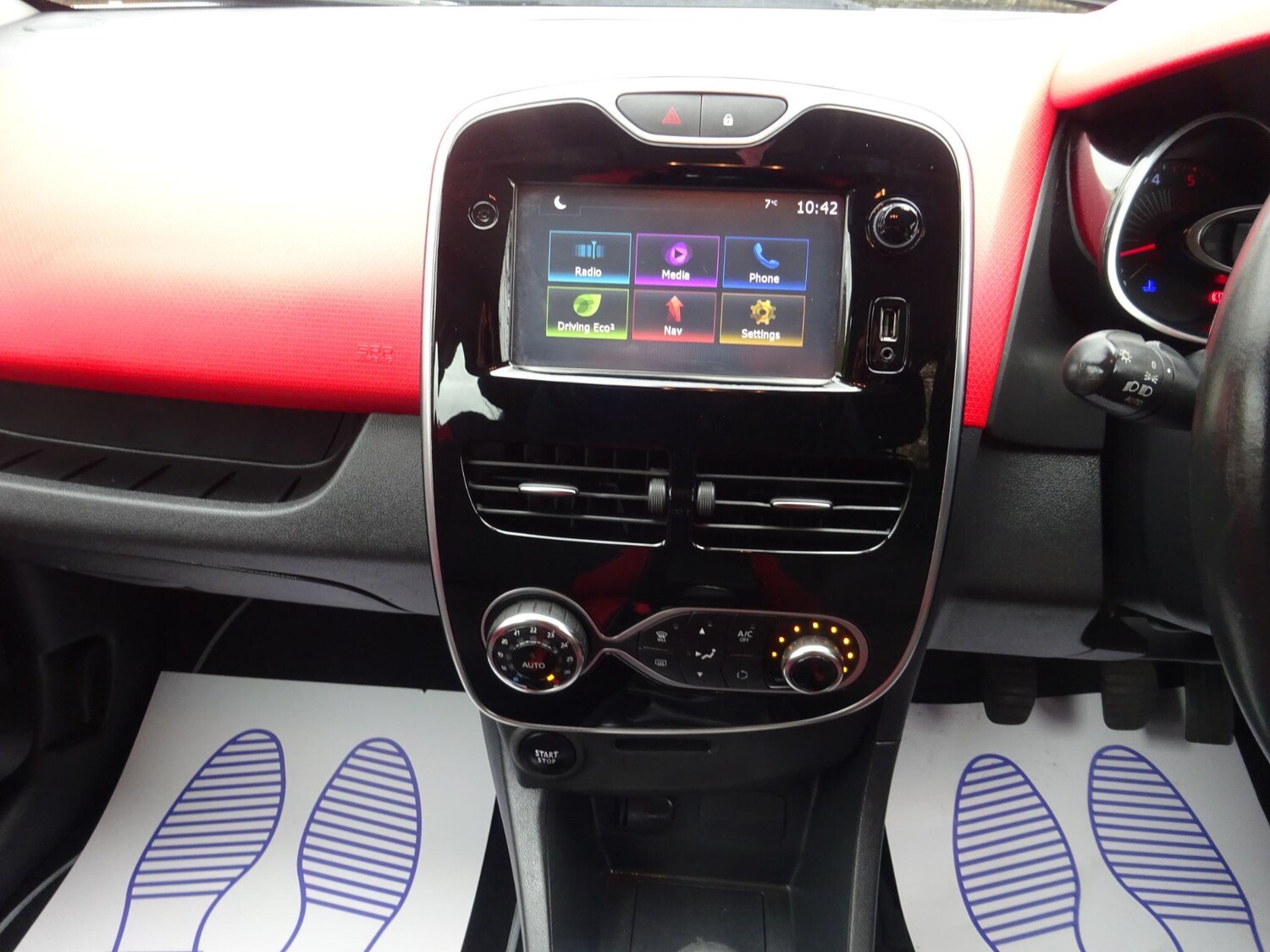 Used Renault Clio 2016 for sale - 77909615: Photo 19