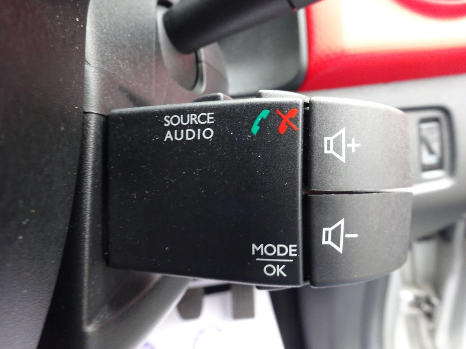 Used Renault Clio 2016 for sale - 77909615: Photo 25