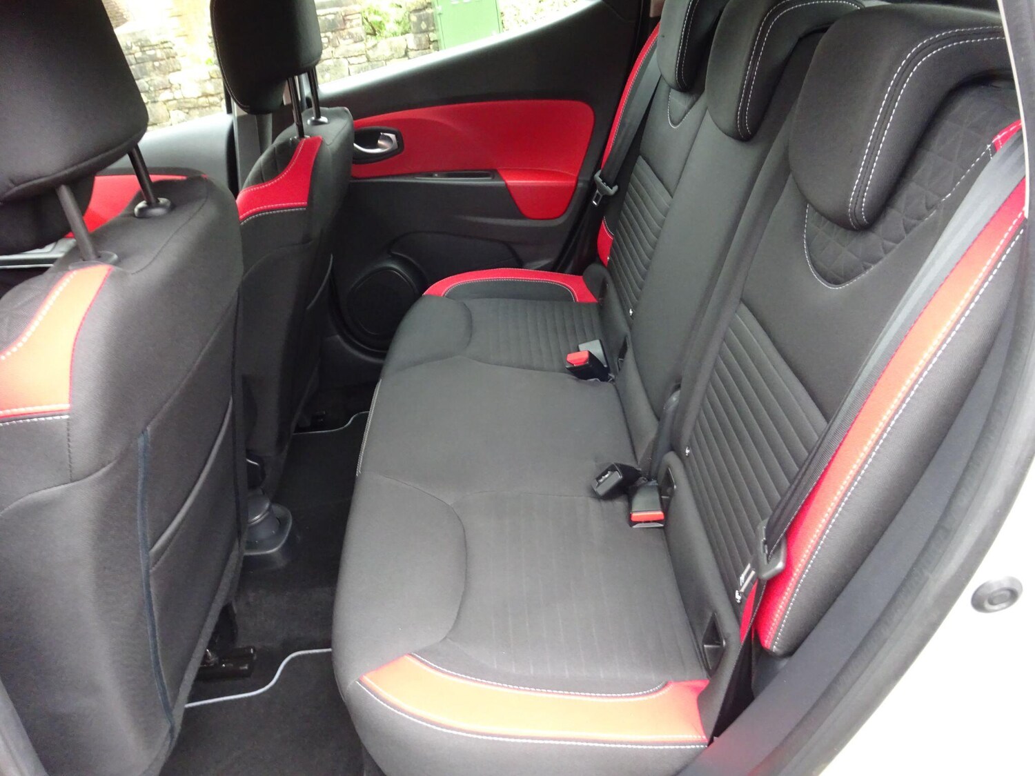 Used Renault Clio 2016 for sale - 77909615: Photo 29