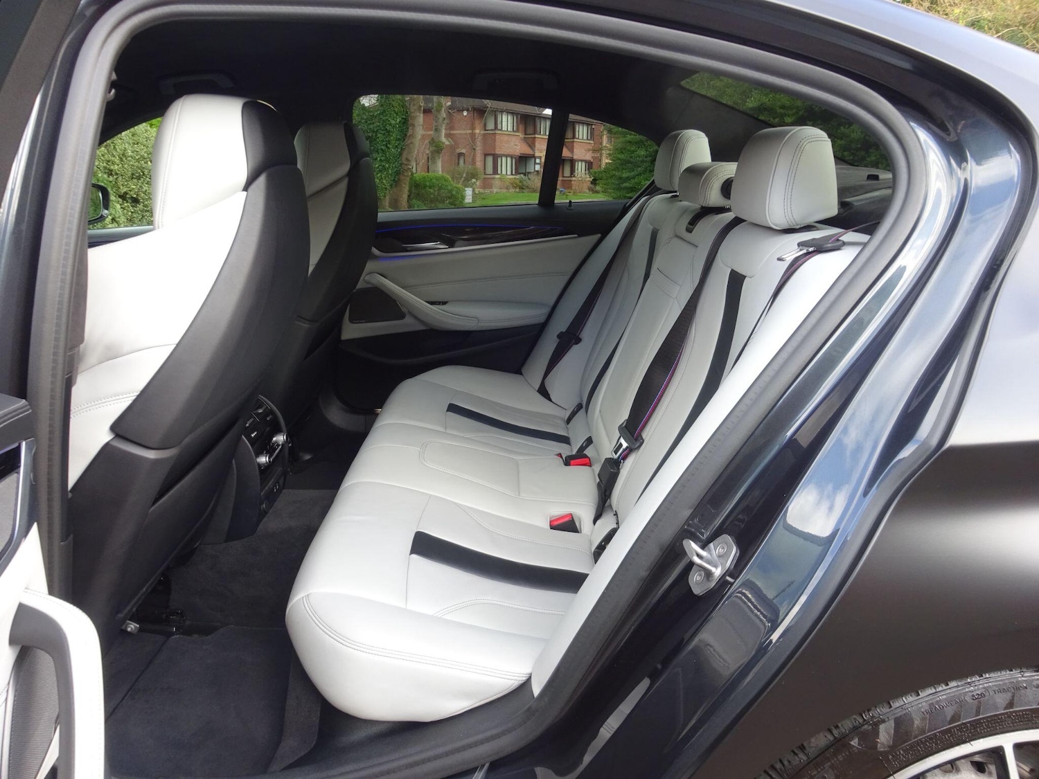 Used BMW M5 2019 for sale - 77839327: Photo 15