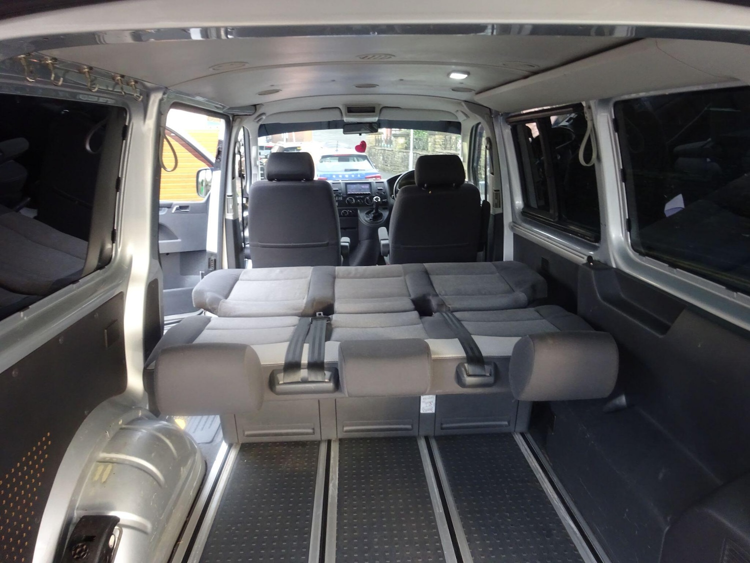 Used Volkswagen Caravelle 2009 for sale - 76832110: Photo 33