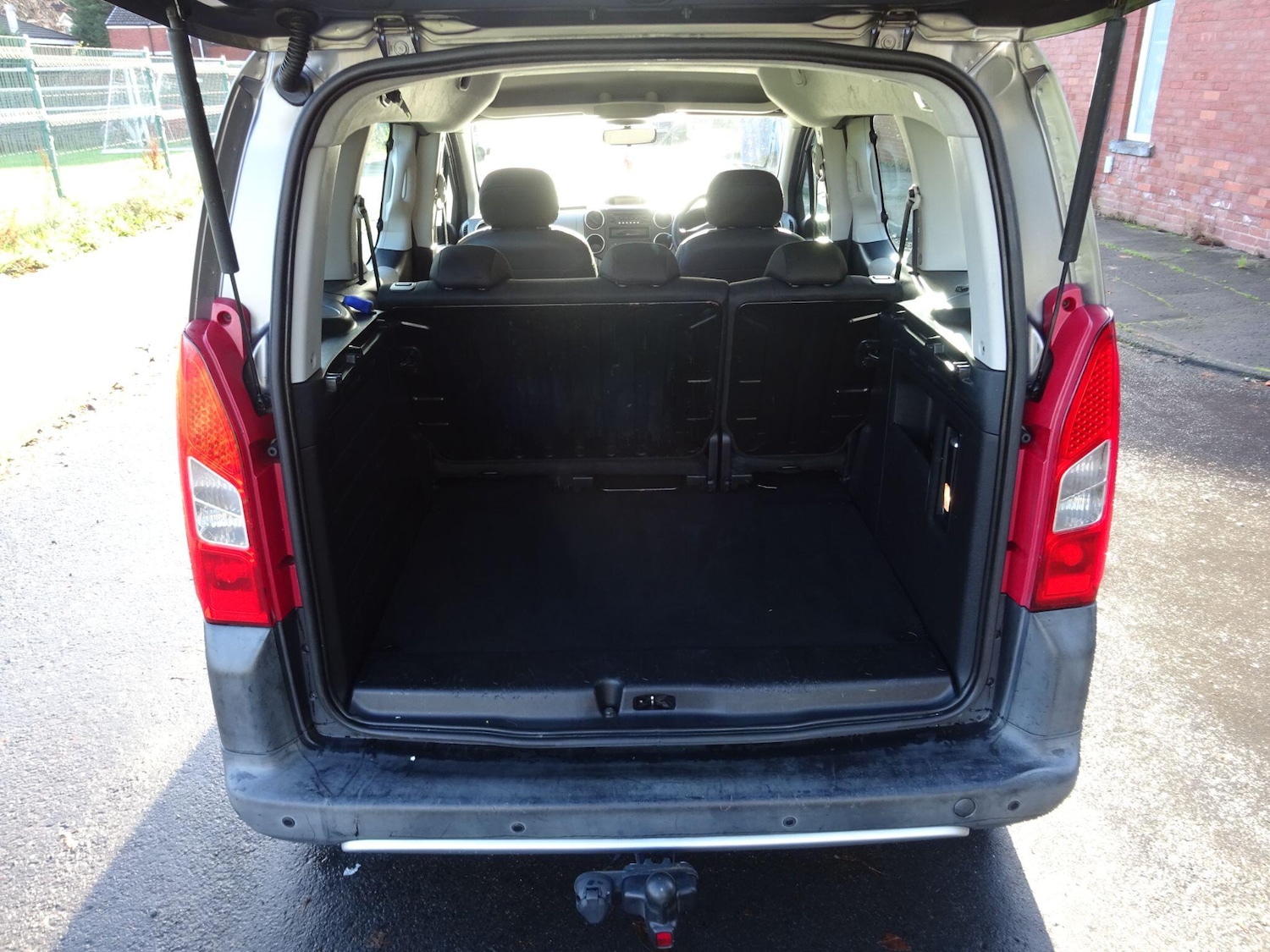 Used Peugeot Partner Tepee 2012 for sale - 76743511: Photo 25