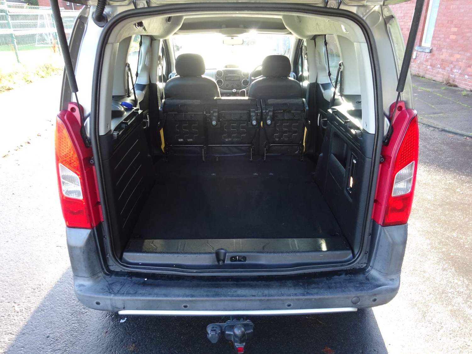 Used Peugeot Partner Tepee 2012 for sale - 76743511: Photo 27