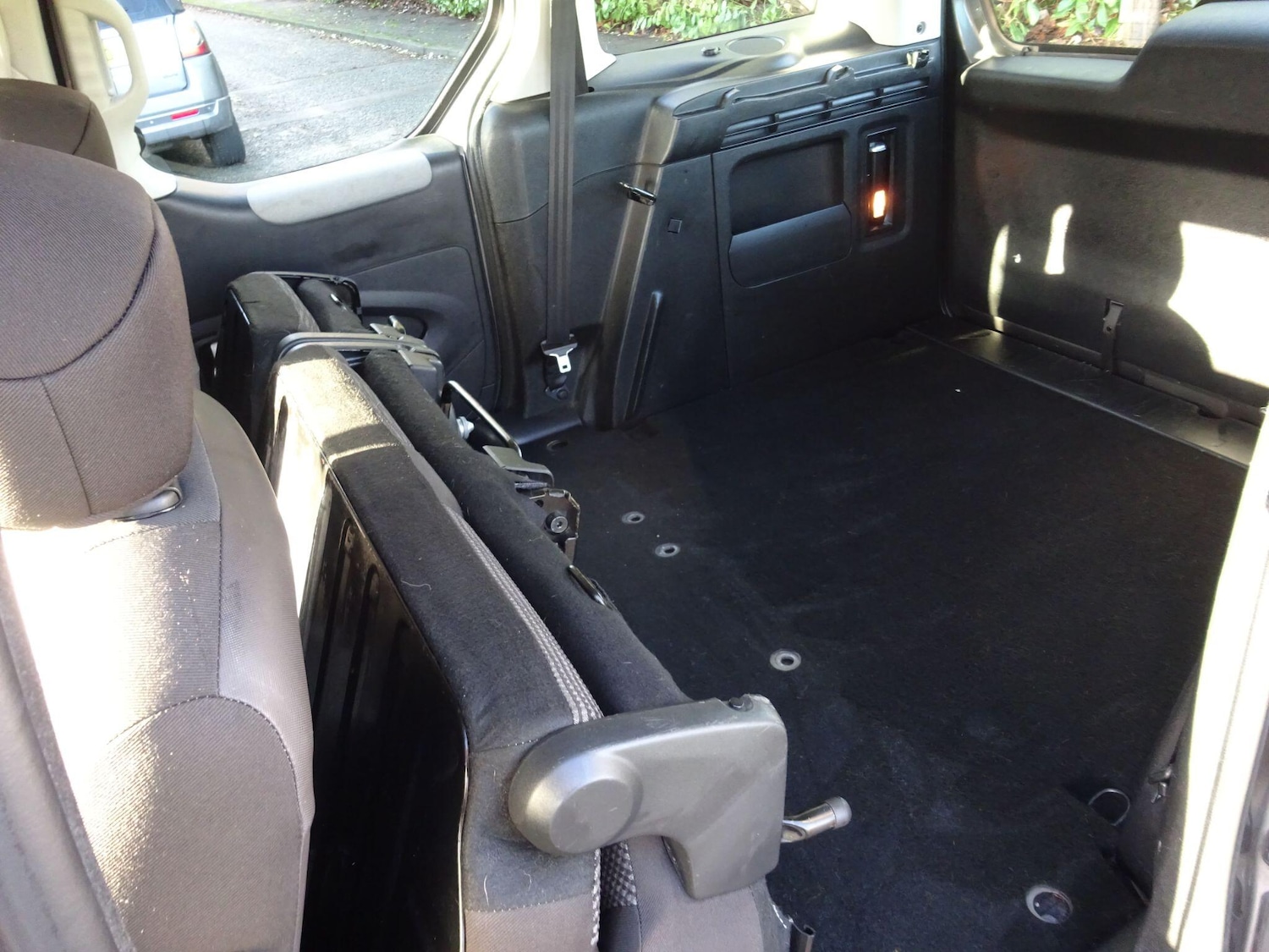 Used Peugeot Partner Tepee 2012 for sale - 76743511: Photo 29