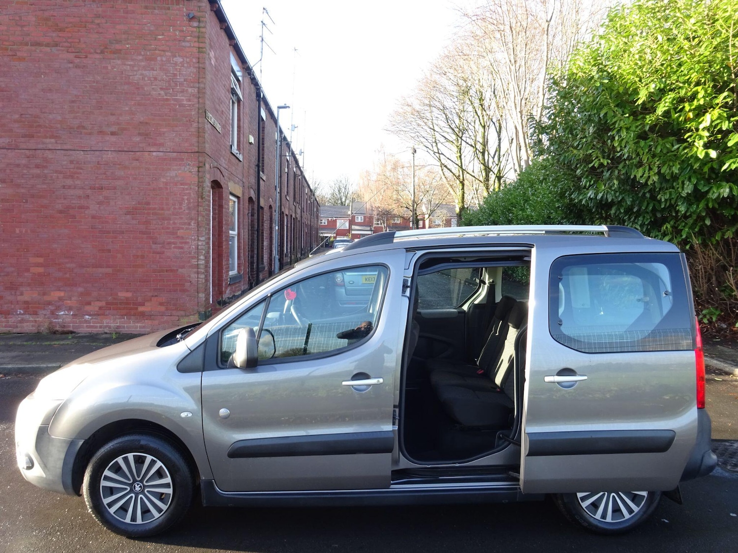 Used Peugeot Partner Tepee 2012 for sale - 76743511: Photo 8