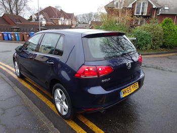 Used Volkswagen Golf 2015 for sale - 76715301: Photo