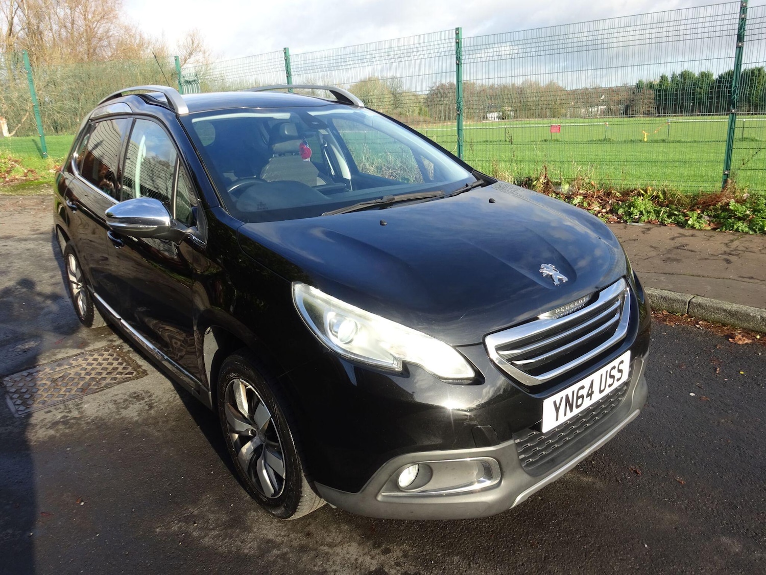 Used Peugeot 2008 2014 for sale - 76866096: Photo 4