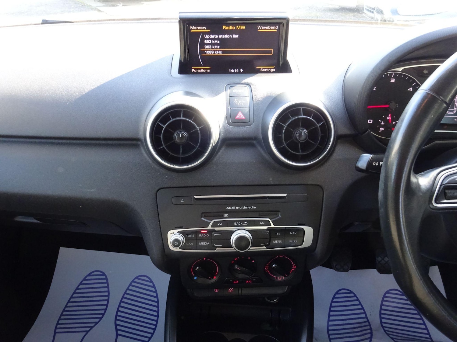 Used Audi A1 for sale - 76715610: Photo 19