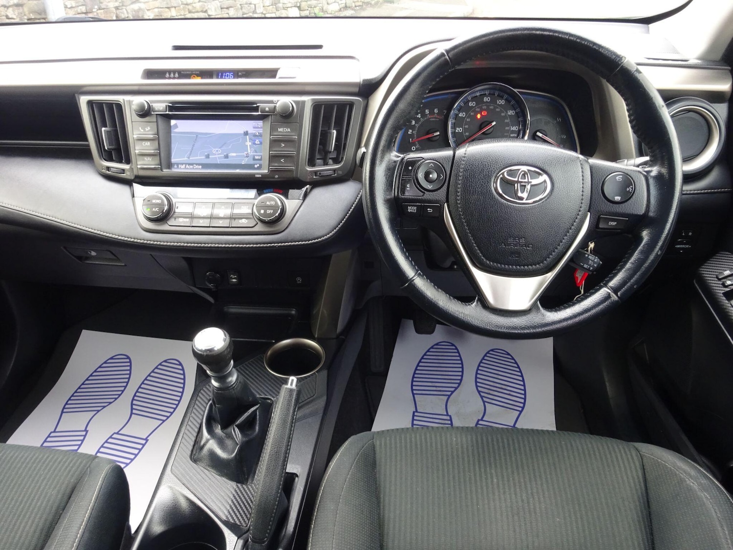 Used Toyota RAV4 2014 for sale - 76715326: Photo 13