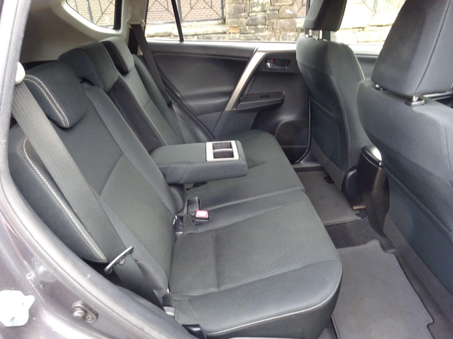 Used Toyota RAV4 2014 for sale - 76715326: Photo 33