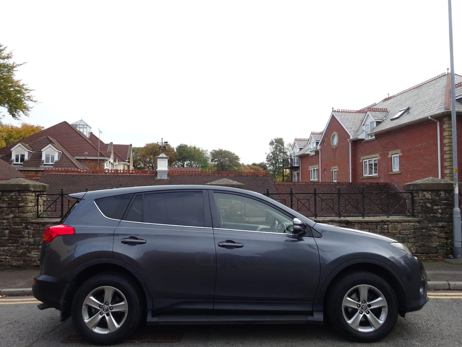 Used Toyota RAV4 2014 for sale - 76715326: Photo 5