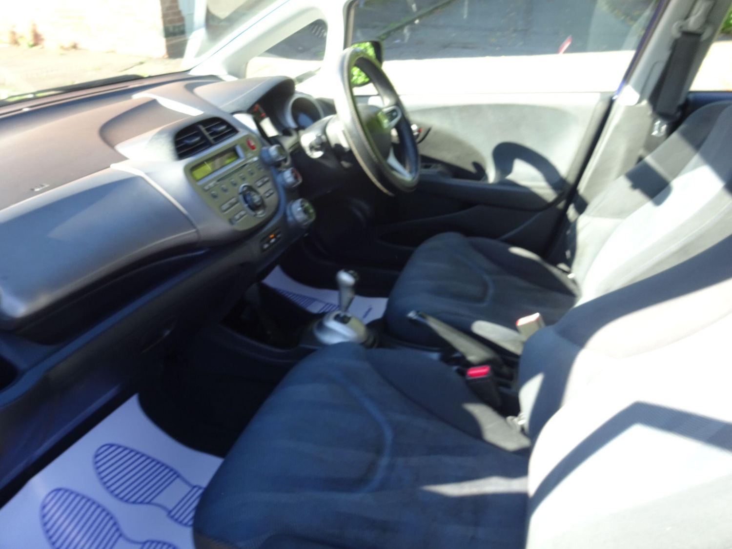 Used Honda Jazz 2009 for sale - 76714790: Photo 13