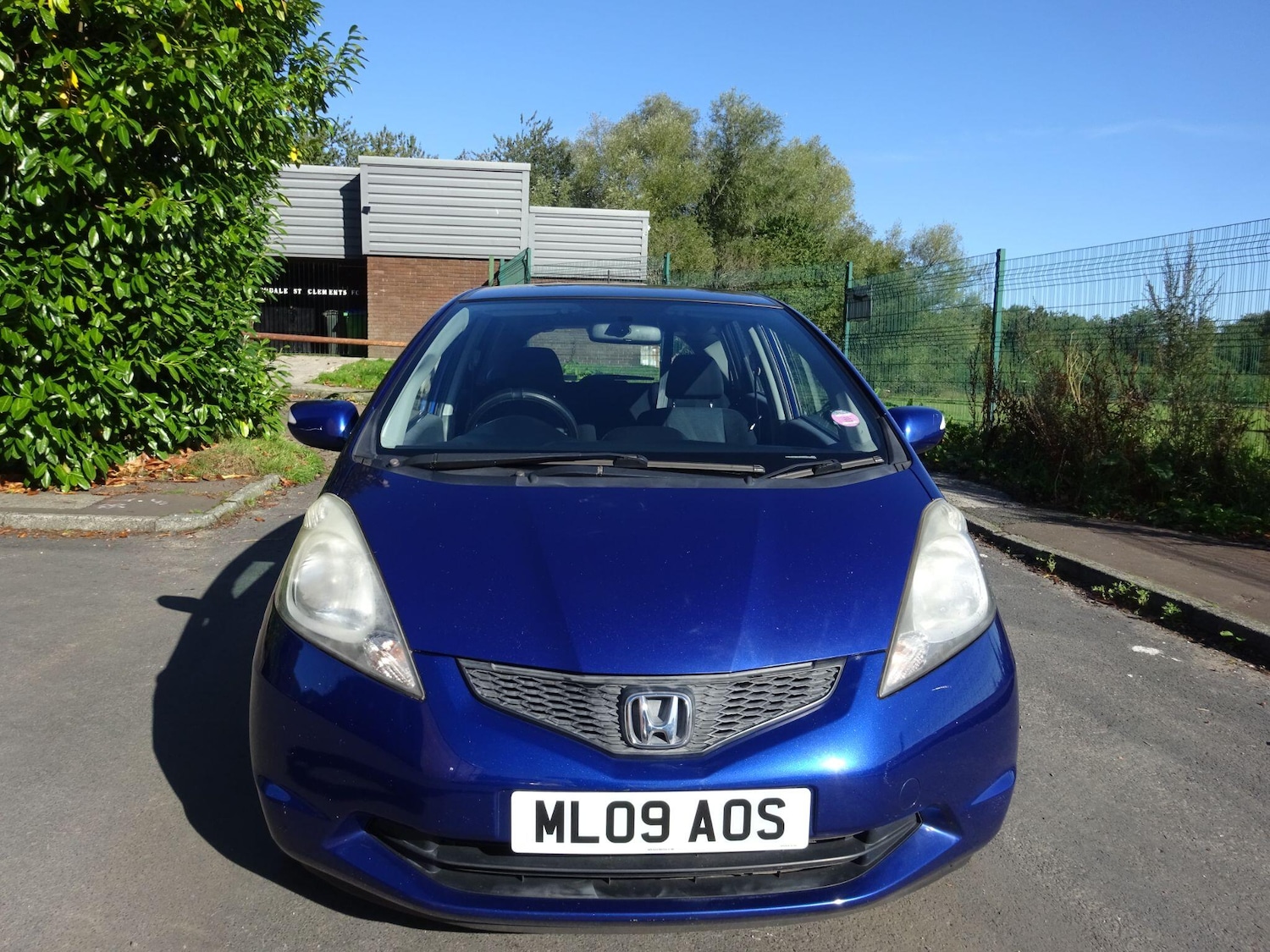 Used Honda Jazz 2009 for sale - 76714790: Photo 2