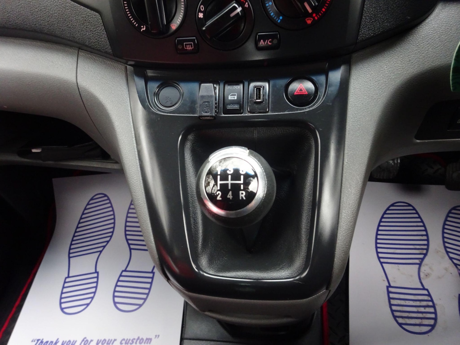 Used Nissan NV200 2013 for sale - 77597978: Photo 21