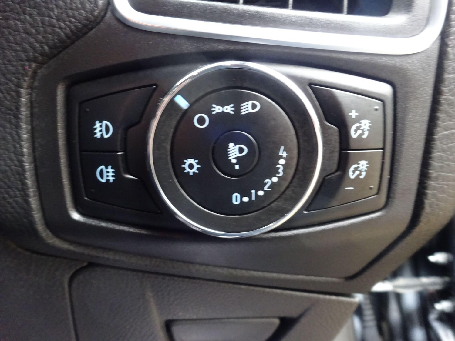 Used Ford Focus 2013 for sale - 77625788: Photo 23