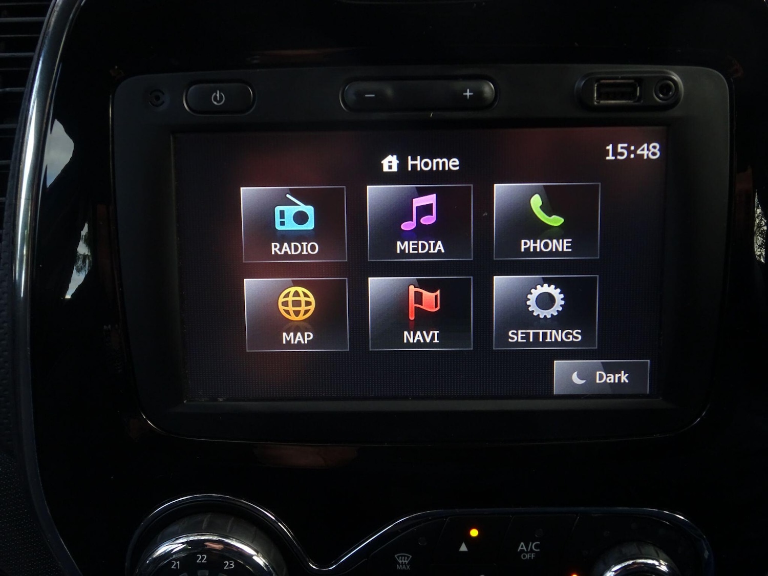 Used Renault Captur 2015 for sale - 76715151: Photo 20