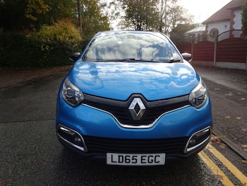 Used Renault Captur 2015 for sale - 76715151: Photo