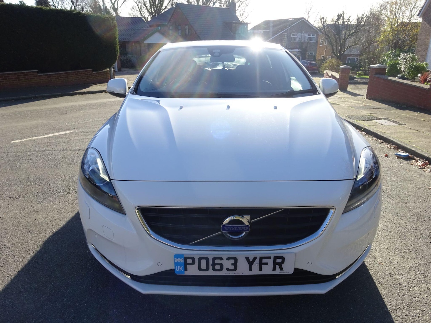 Used Volvo V40 2013 for sale - 76714410: Photo 2