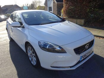 Used Volvo V40 2013 for sale - 76714410: Photo