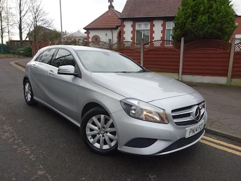 Used Mercedes-Benz A-Class 2014 for sale - 77411800: Photo