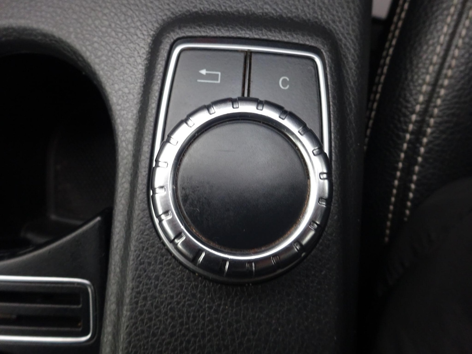 Used Mercedes-Benz A-Class 2014 for sale - 77411800: Photo 25