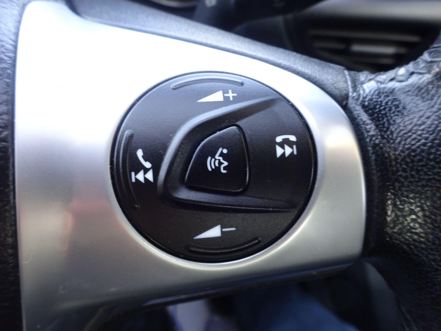 Used Ford C-Max 2014 for sale - 76714359: Photo 23