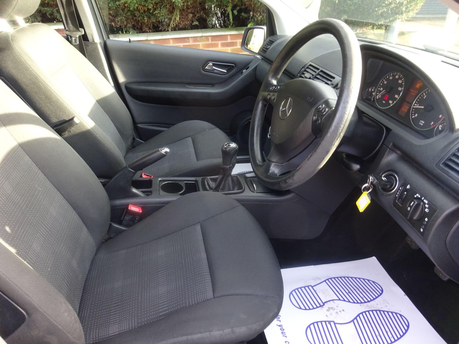 Used Mercedes-Benz A-Class 2011 for sale - 76743537: Photo 14