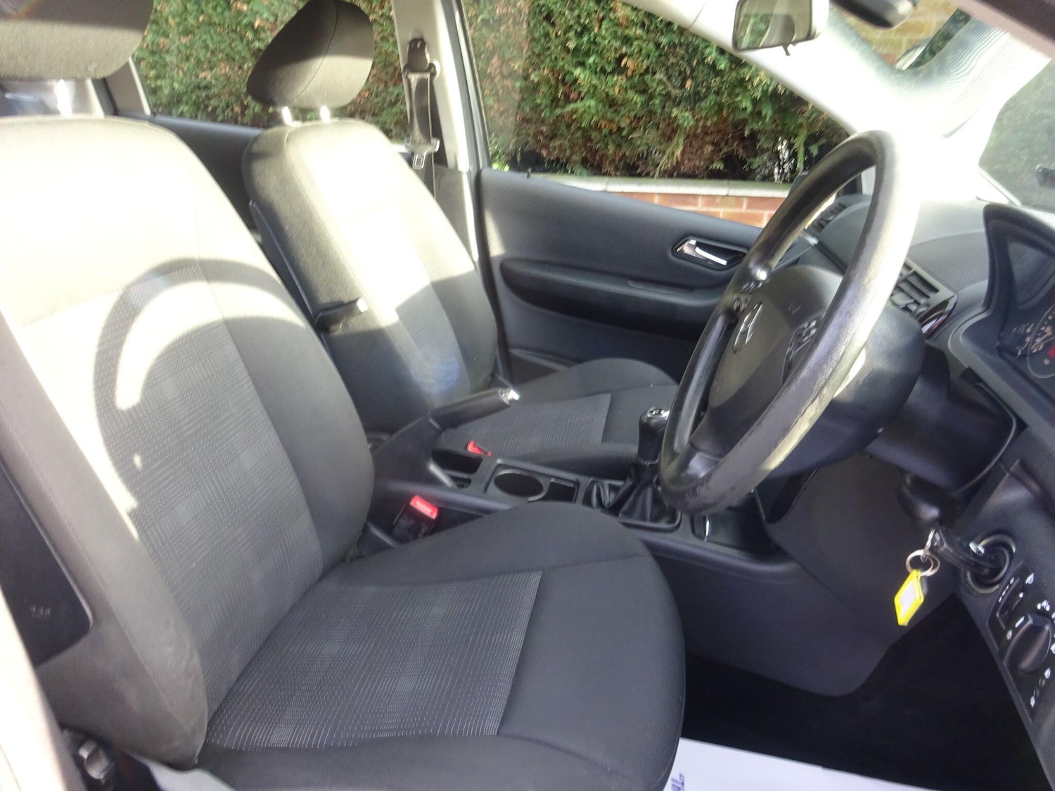 Used Mercedes-Benz A-Class 2011 for sale - 76743537: Photo 16