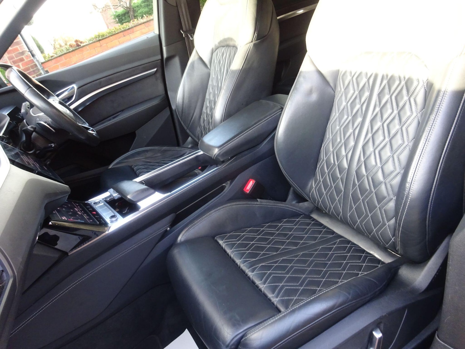 Used Audi e-tron 2021 for sale - 76849695: Photo 26