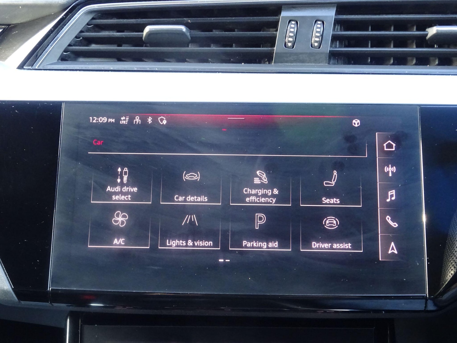 Used Audi e-tron 2021 for sale - 76849695: Photo 41