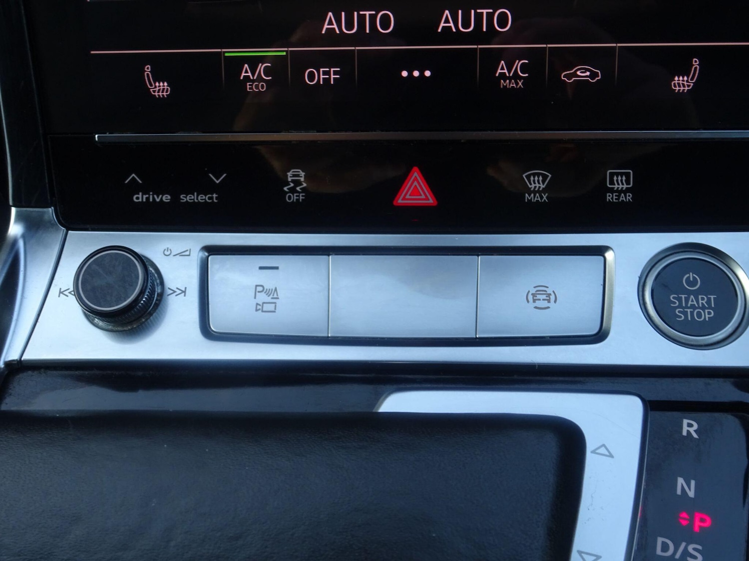 Used Audi e-tron 2021 for sale - 76849695: Photo 48