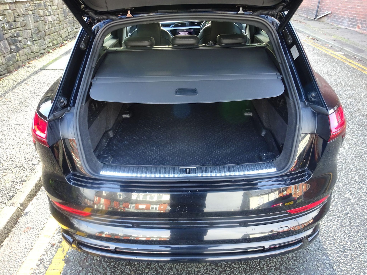 Used Audi e-tron 2021 for sale - 76849695: Photo 62