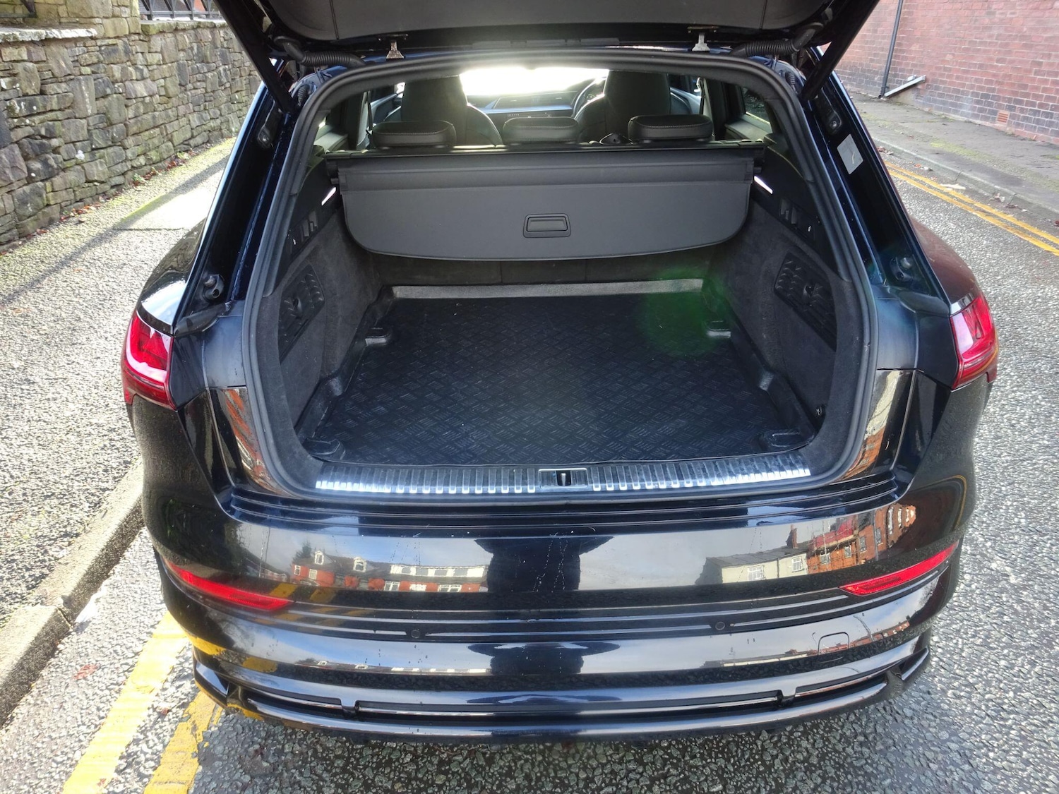 Used Audi e-tron 2021 for sale - 76849695: Photo 63