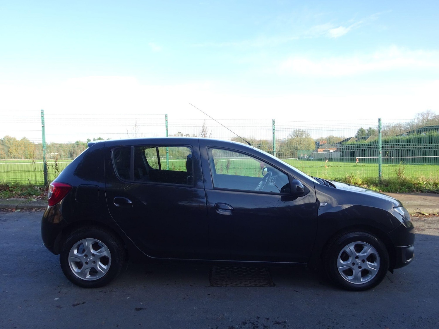 Used Dacia Sandero 2015 for sale - 76715448: Photo 6