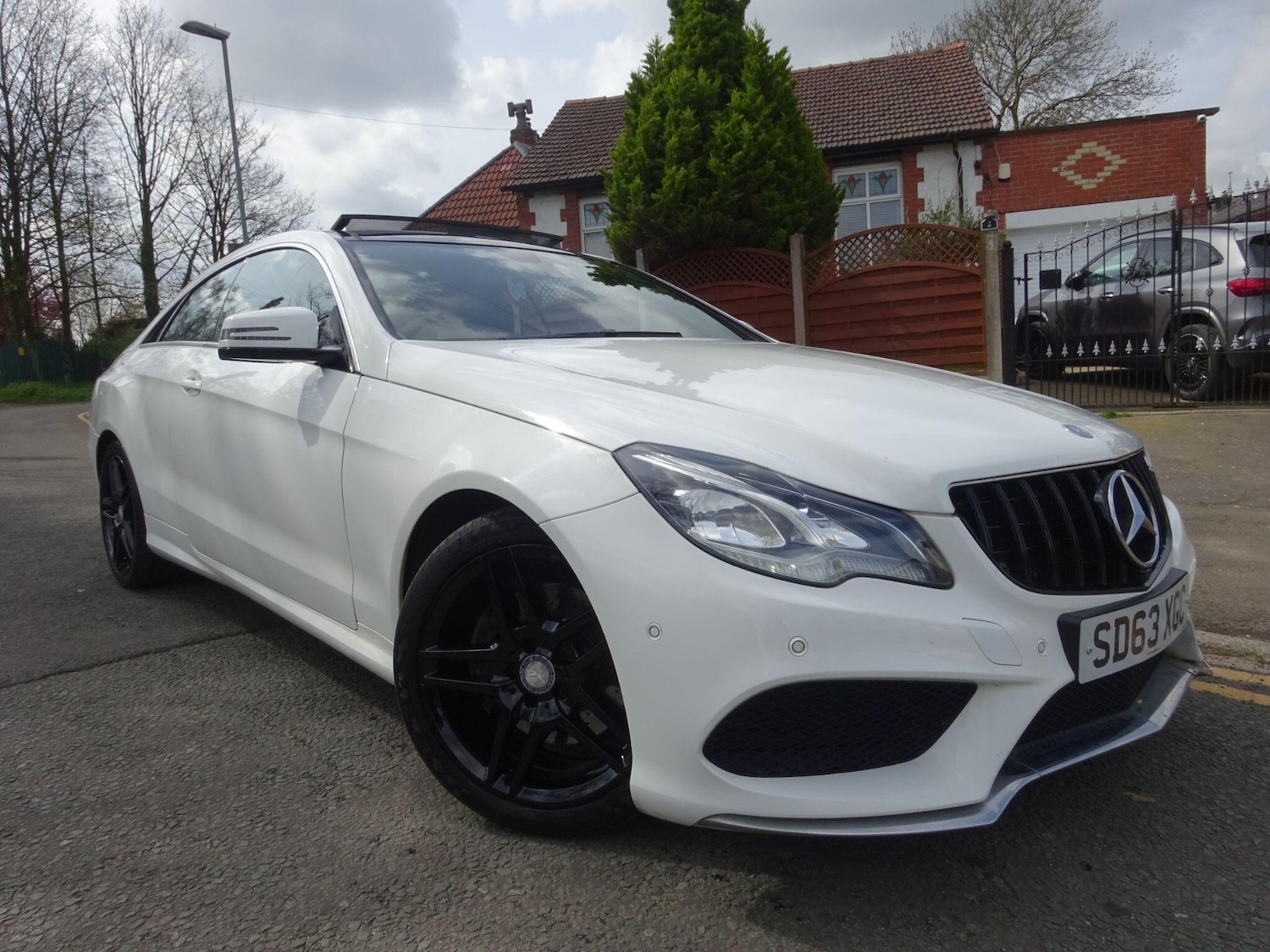 Used Mercedes-Benz E Class for sale - 78205164: Photo 11