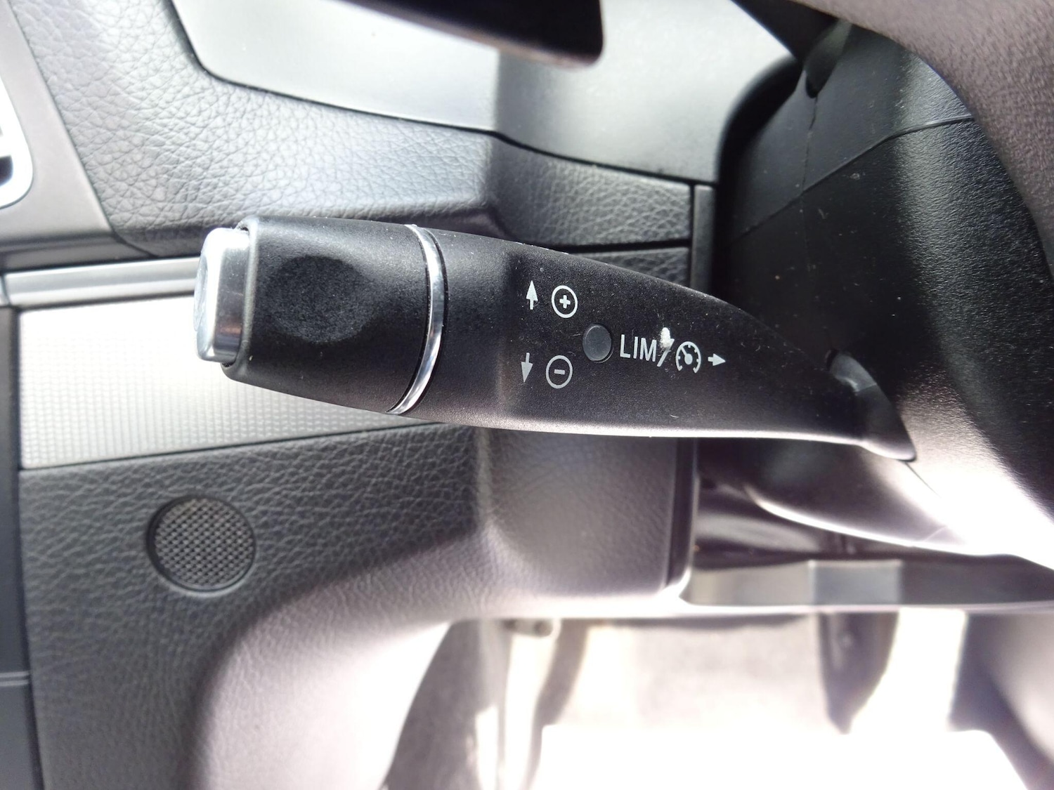 Used Mercedes-Benz E Class for sale - 78205164: Photo 32