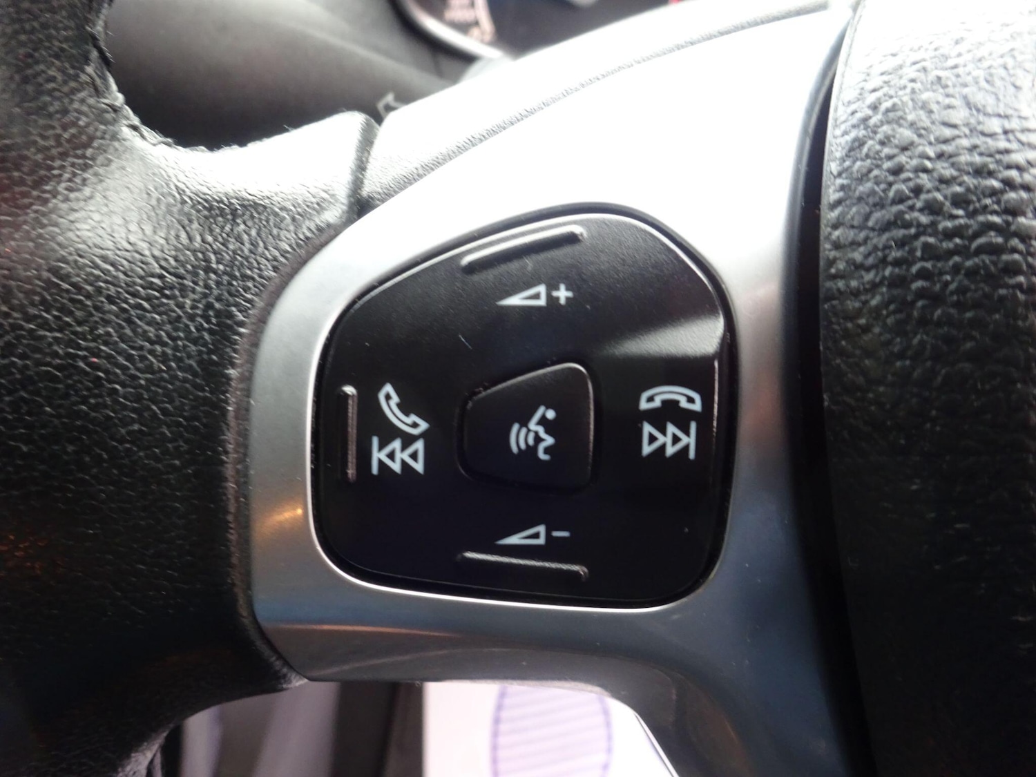 Used Ford Fiesta 2013 for sale - 76714324: Photo 21