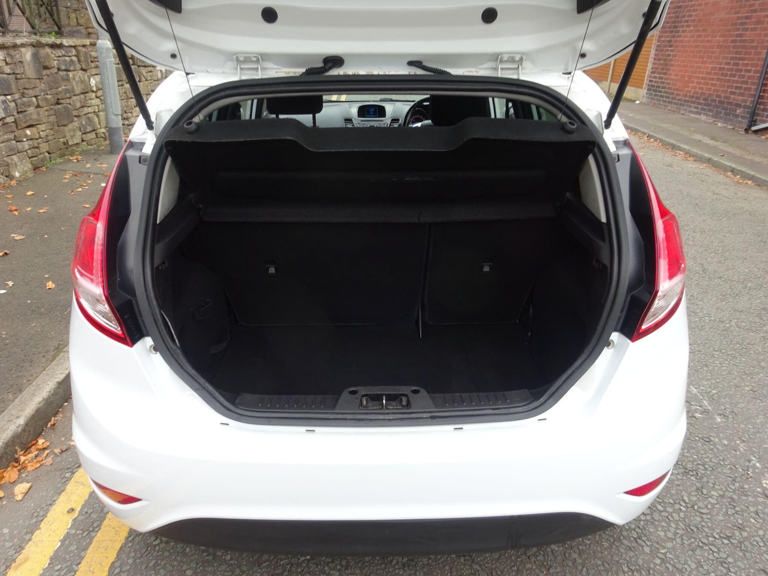 Used Ford Fiesta 2013 for sale - 76714324: Photo 25