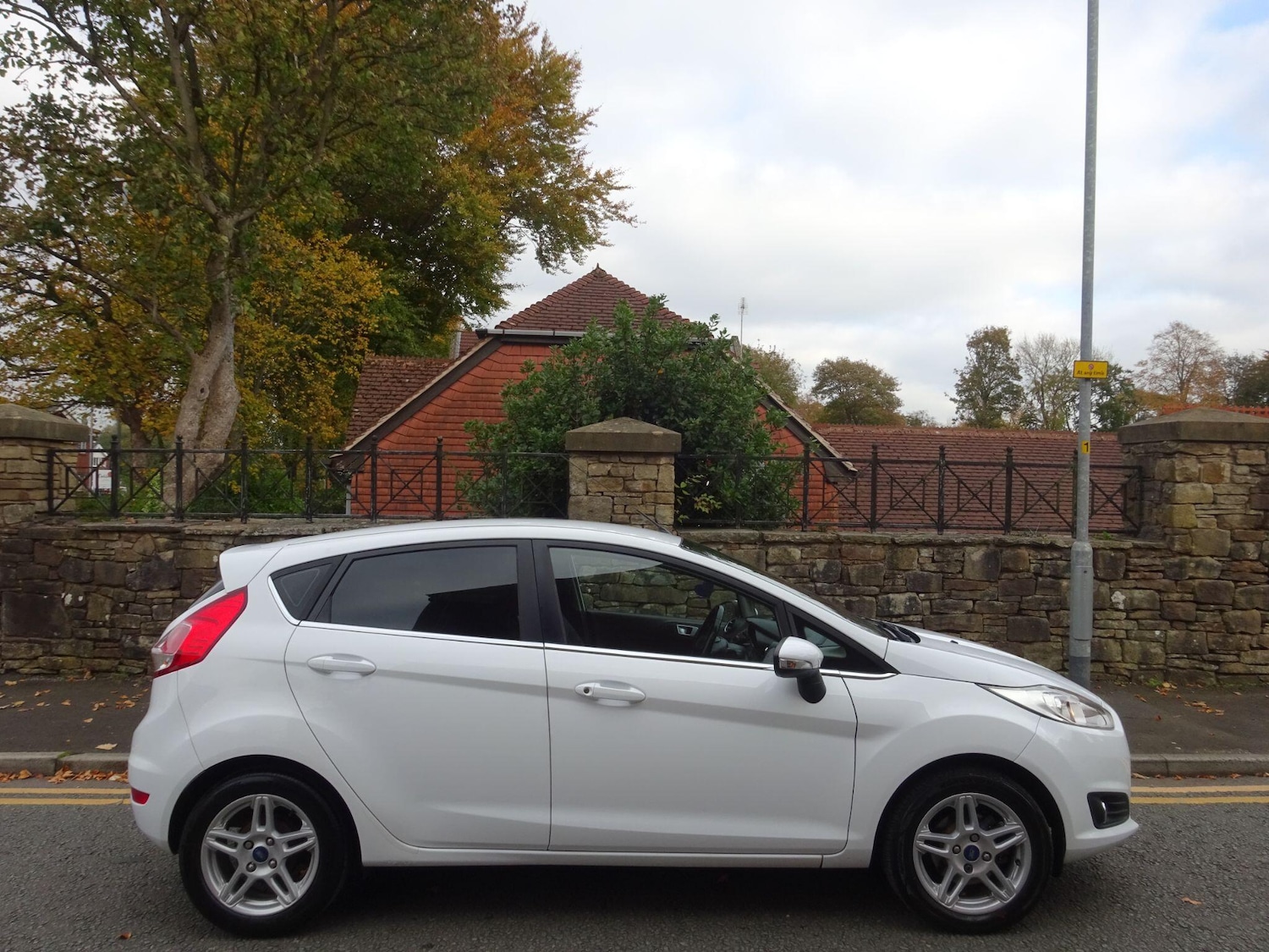 Used Ford Fiesta 2013 for sale - 76714324: Photo 5