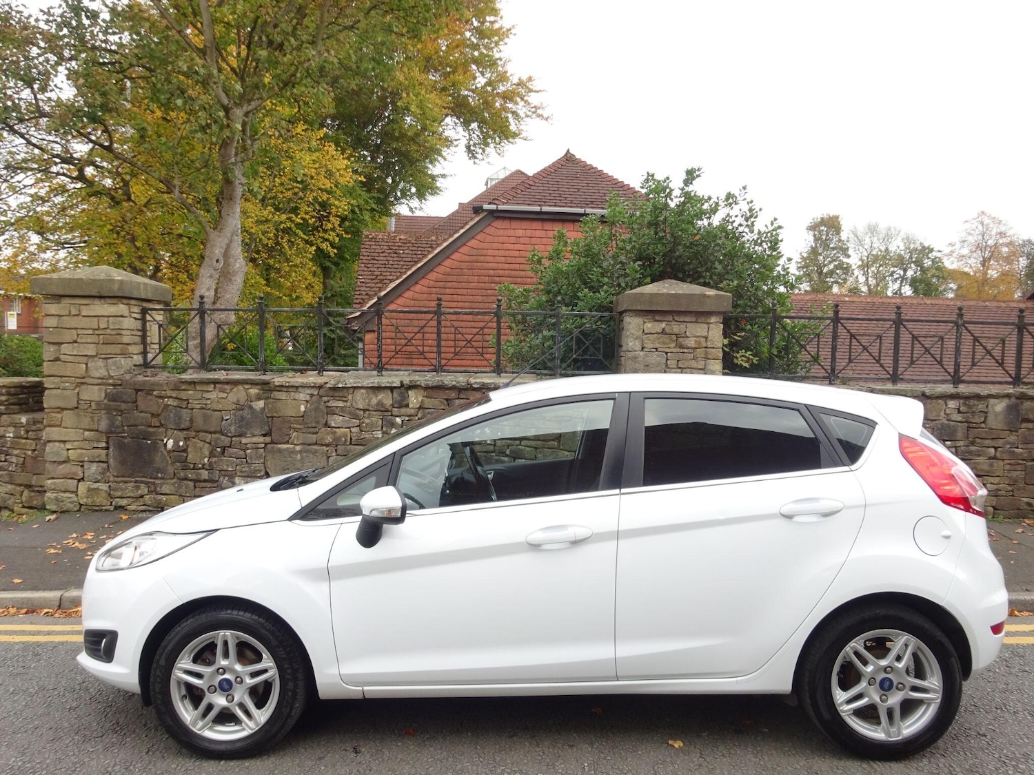 Used Ford Fiesta 2013 for sale - 76714324: Photo 6