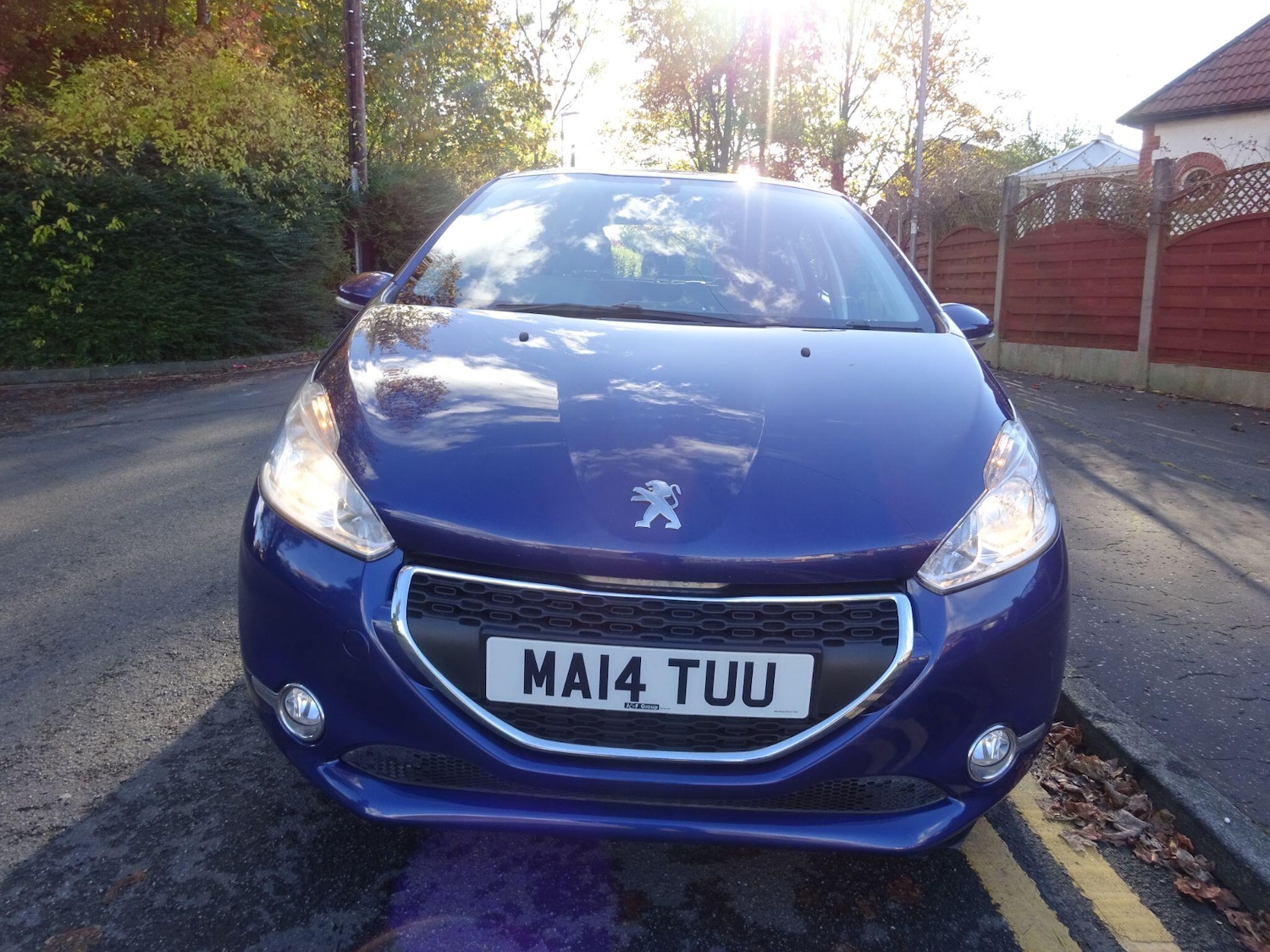 Used Peugeot 208 2014 for sale - 76714427: Photo 2