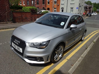 Used Audi A1 2011 for sale - 78958093: Photo